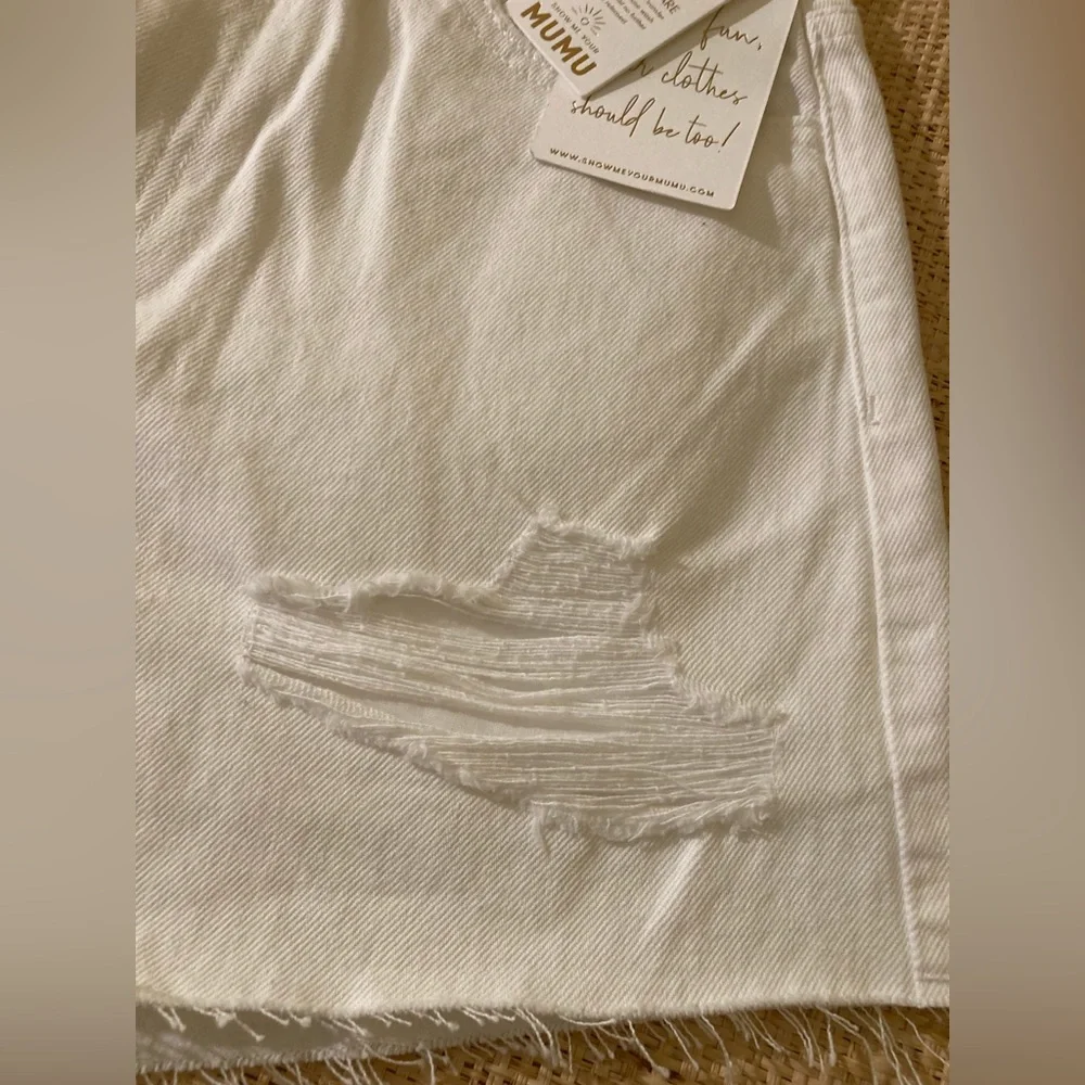 White denim shorts Show Me Your Mumu White Shorts - Picture 15 of 16